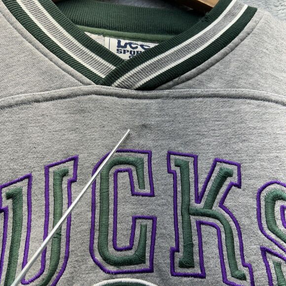 Vintage Milwaukee Bucks Sweatshirt Sz XL Gray Green NBA Basketball Crewneck 90s - Picture 6 of 14